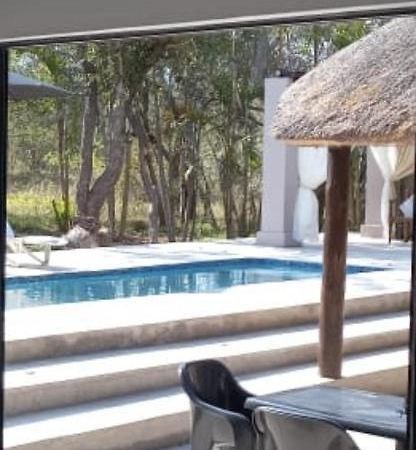 Wild Goose Hotel Marloth Park Exterior photo